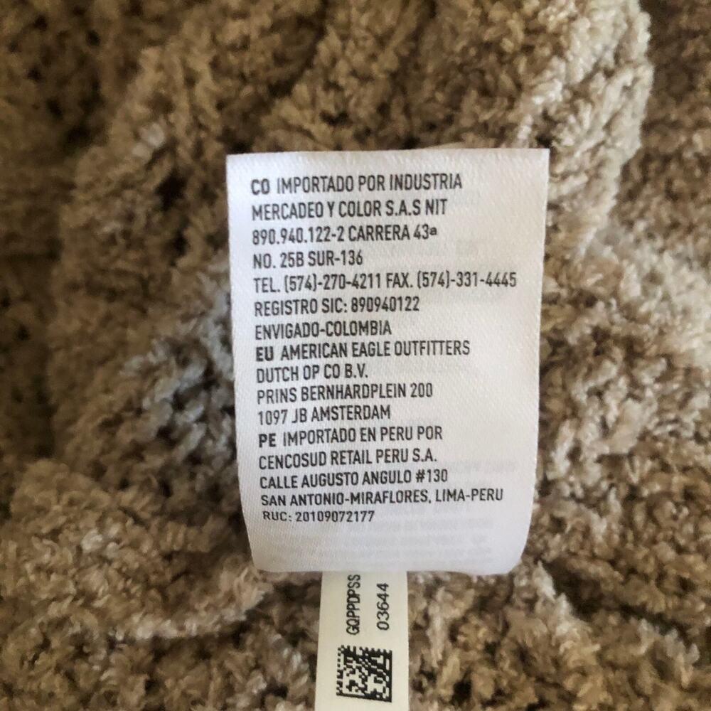 American Eagle Gray Cable Knit Sweater Medium Crochet Open Knit Cozy Pullover - Picture 10 of 11